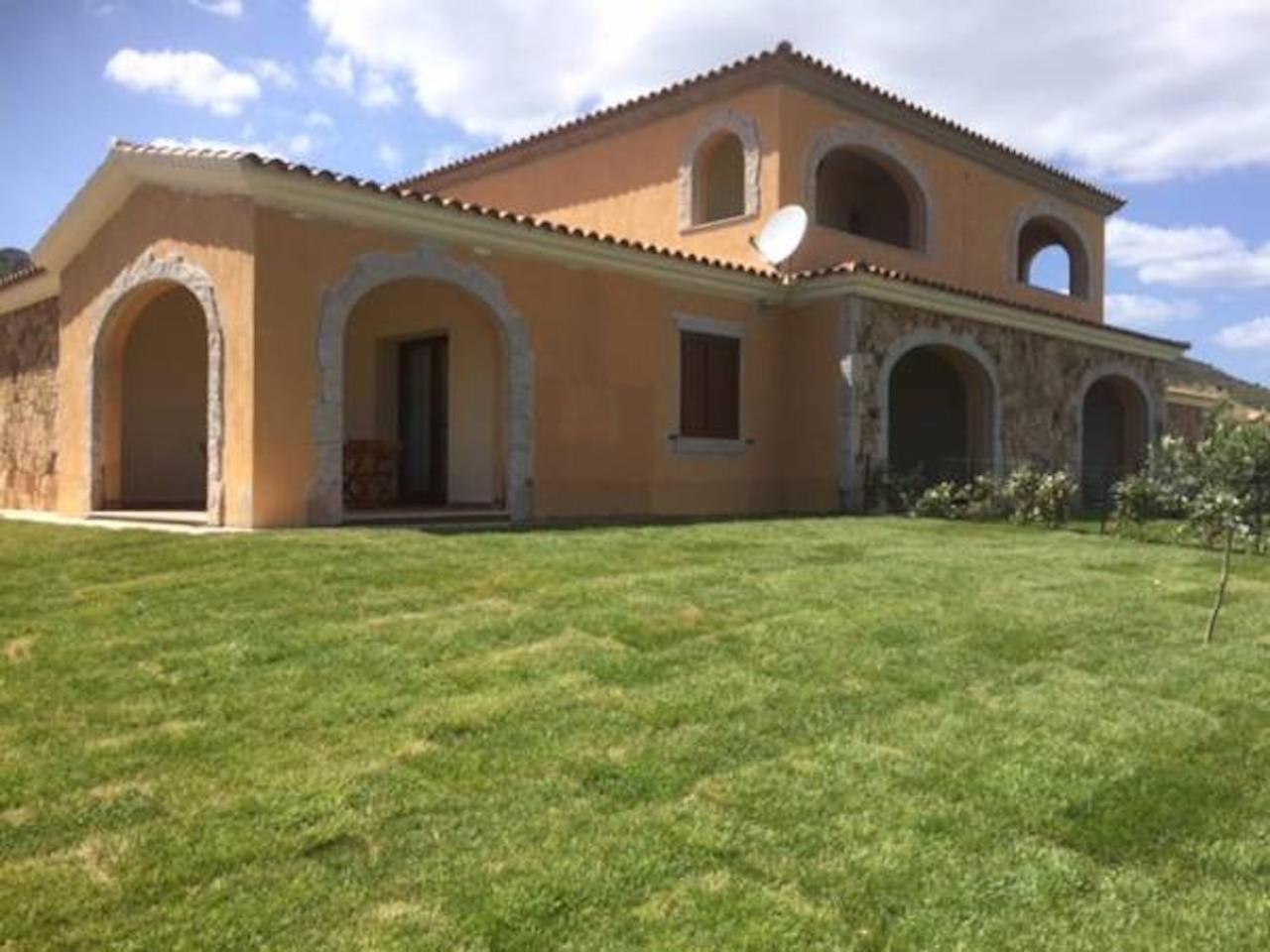 Residence Arruli San Teodoro  Exterior photo